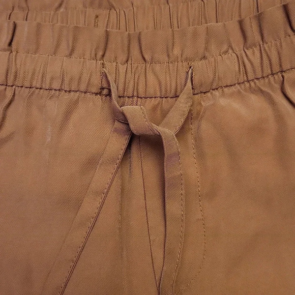 🛍Old Navy Camel Elastic Waist Drawstring Womens Shorts Size XS‎ - Picture 5 of 7
